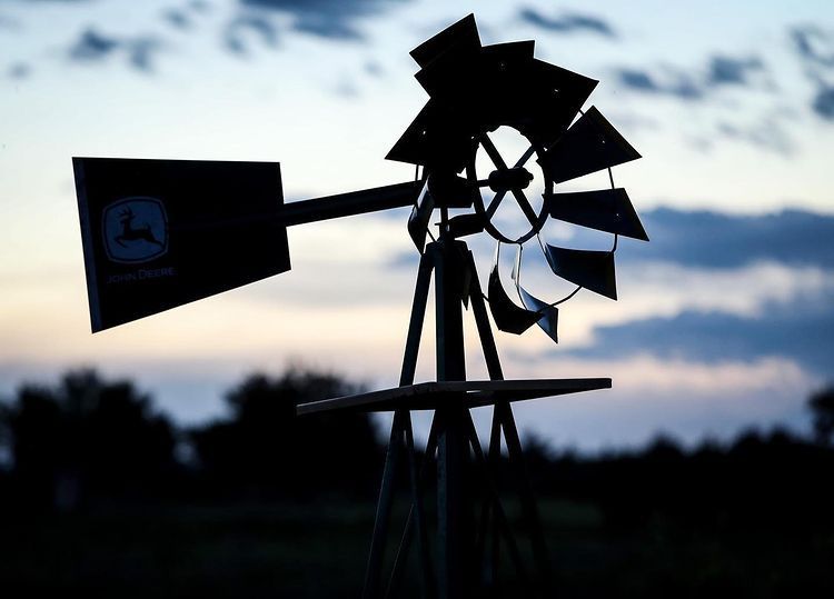 Windmill - Photo submitted by ND Farm Charm